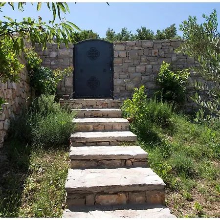 House Fragolina Donje Selo na Šolti